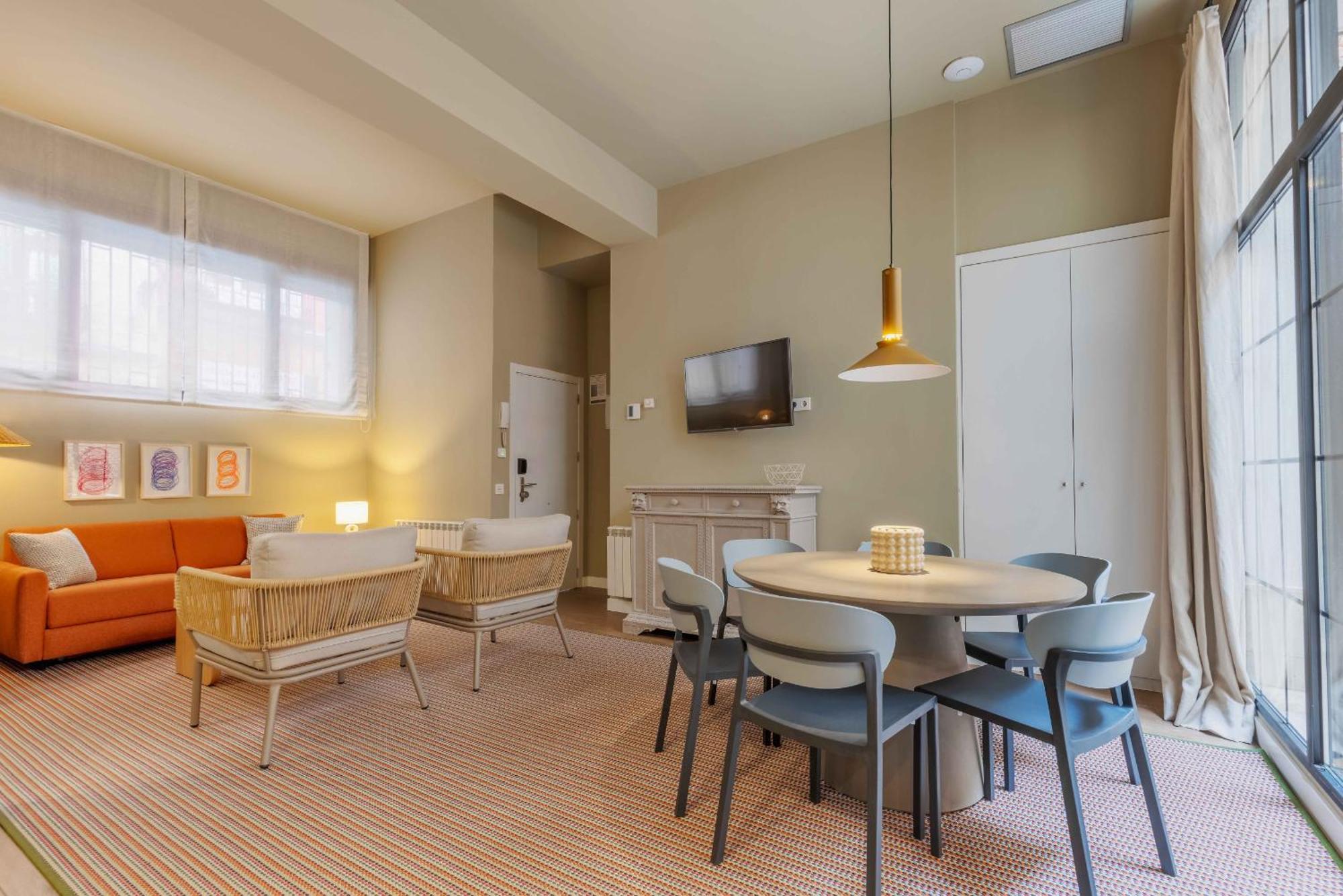 Apartmán Nomad Latina En Madrid Exteriér fotografie