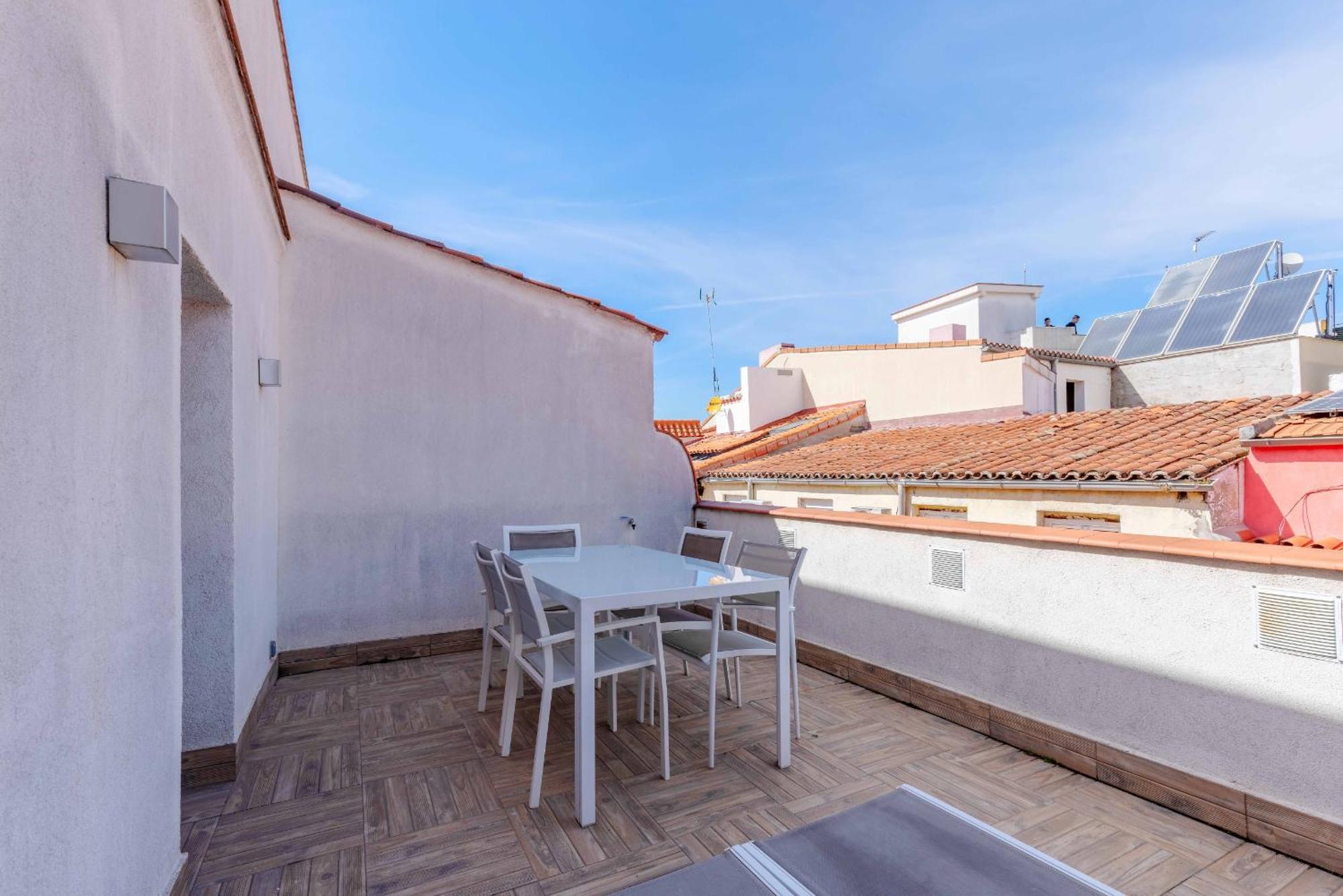 Apartmán Nomad Latina En Madrid Exteriér fotografie