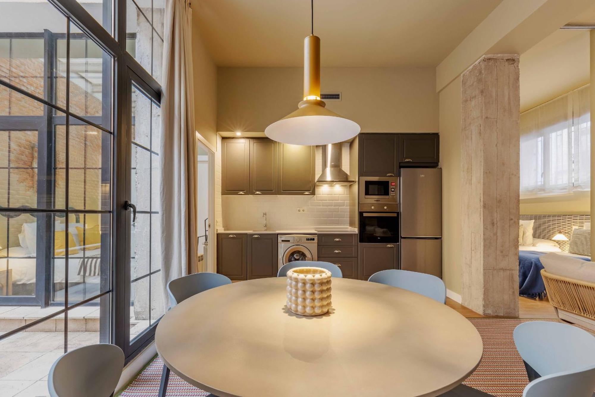 Apartmán Nomad Latina En Madrid Exteriér fotografie