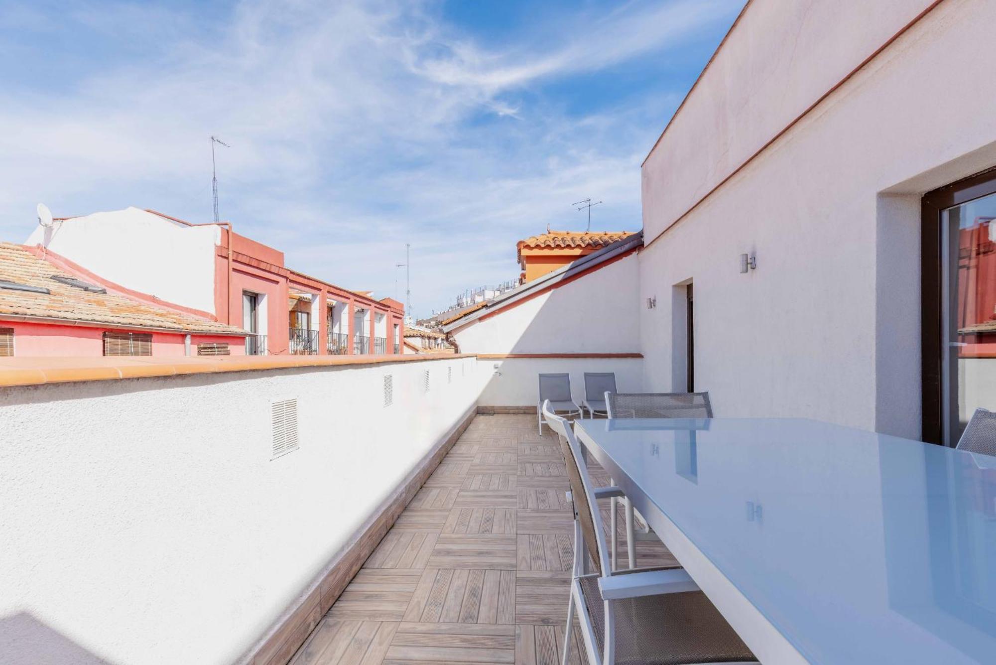 Apartmán Nomad Latina En Madrid Exteriér fotografie