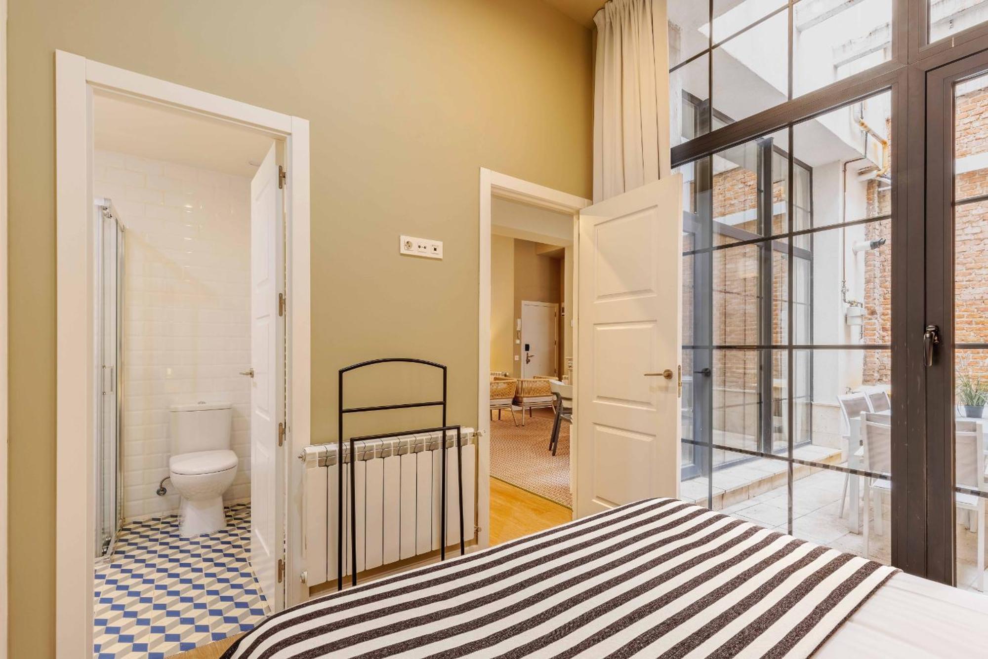 Apartmán Nomad Latina En Madrid Exteriér fotografie