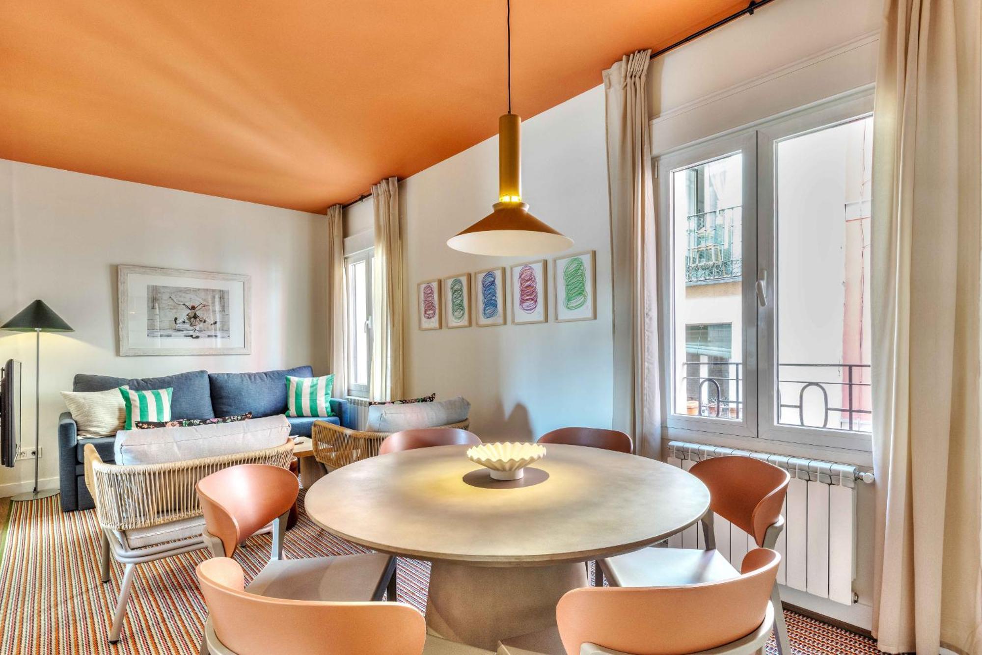 Apartmán Nomad Latina En Madrid Exteriér fotografie