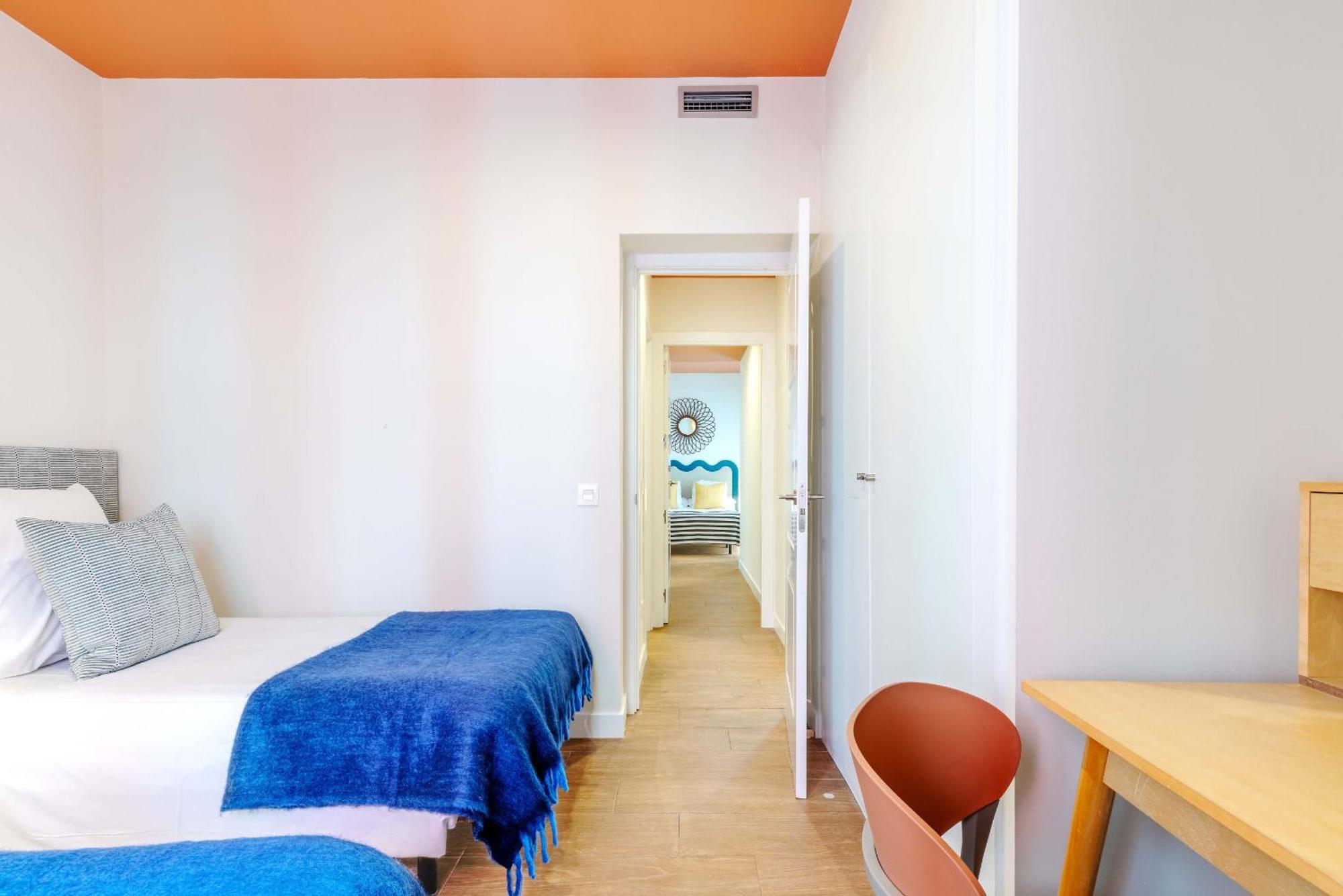 Apartmán Nomad Latina En Madrid Exteriér fotografie