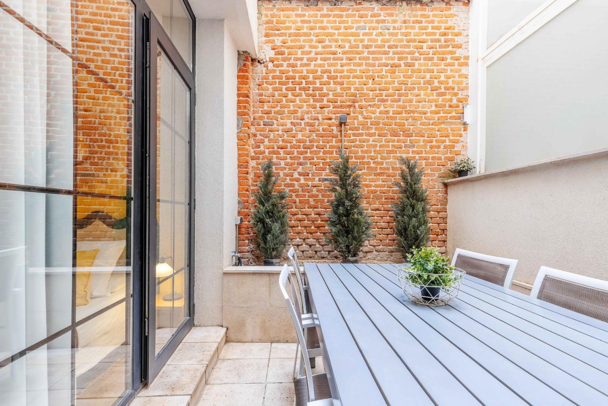 Apartmán Nomad Latina En Madrid Exteriér fotografie