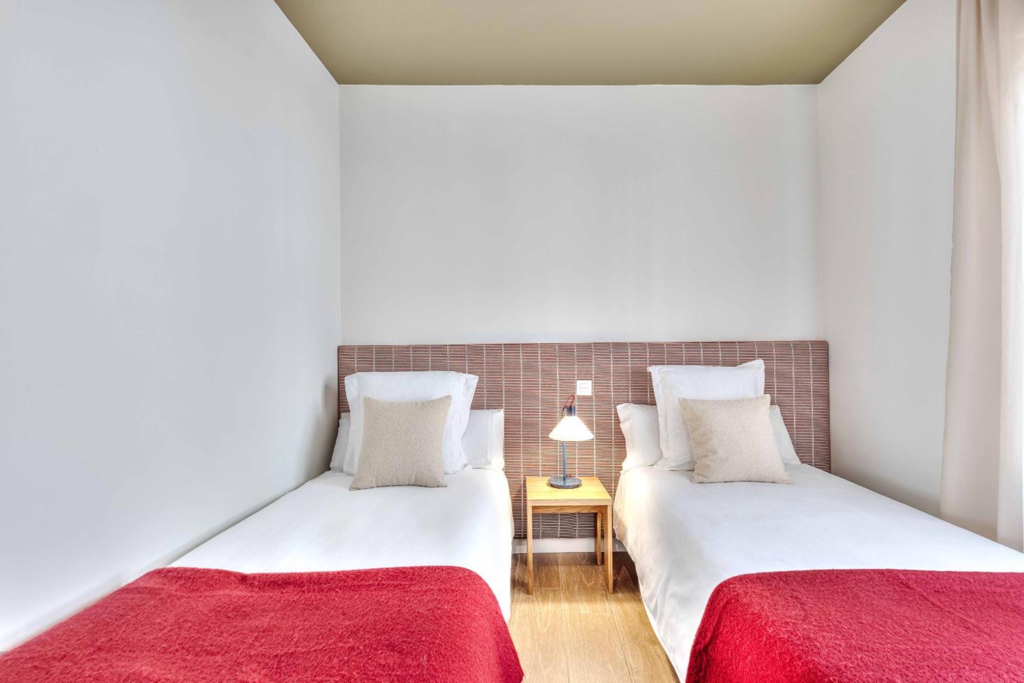 Apartmán Nomad Latina En Madrid Exteriér fotografie