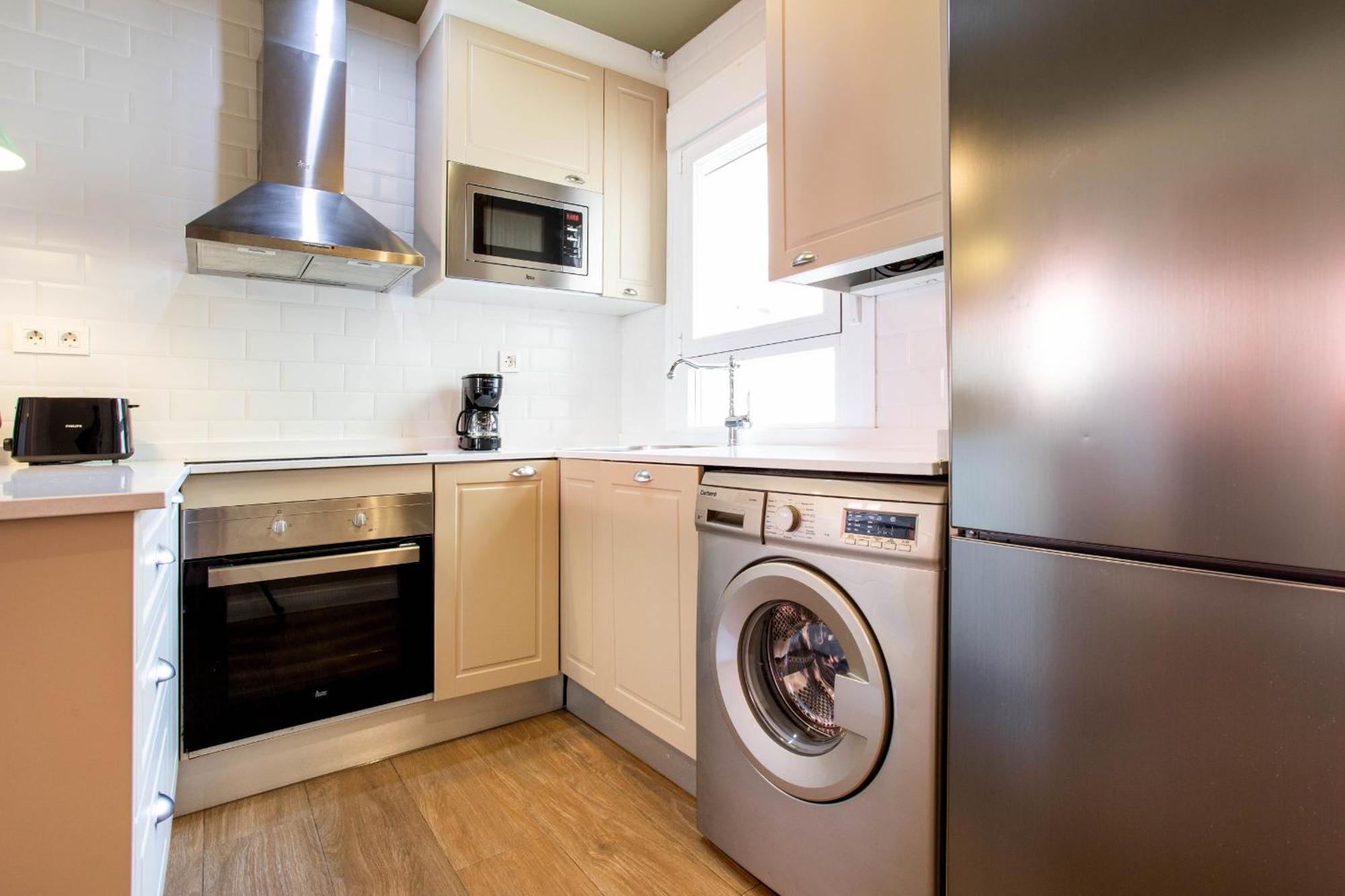 Apartmán Nomad Latina En Madrid Exteriér fotografie